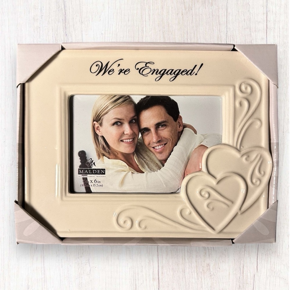 Malden International Designs Glazed Ceramic "We're Engaged” 4x6 Picture Frame